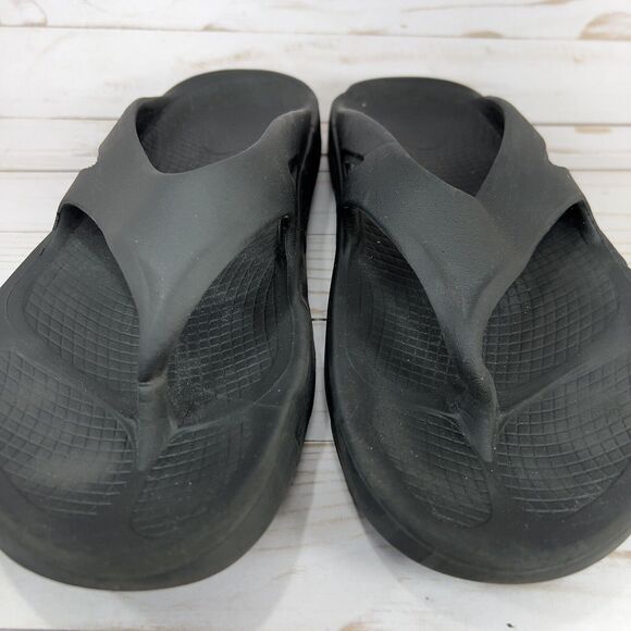 Oofos Ooriginal Flip Flops Mens Size 9 Black Comfort Recovery Sandals, Womens 11 - Picture 3 of 9
